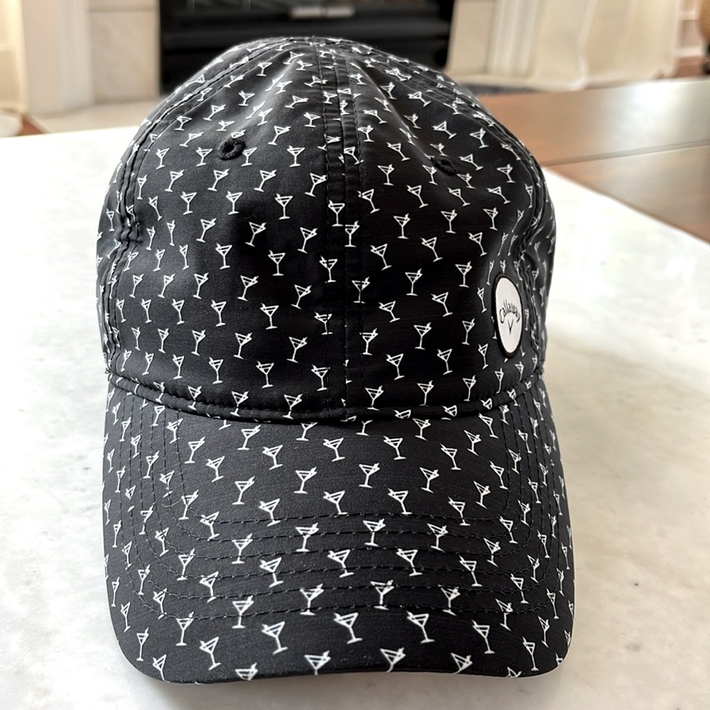 Callaway Women’s Golf Hightail/Ponytail Hat Black w/ White Cocktail Print